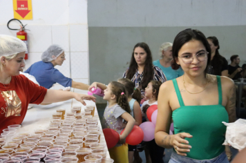 Foto - DIA DAS MÃES ARCO-ÍRIS 2025