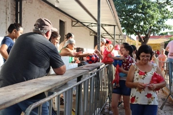 Foto - NATAL DAS CRIANÇAS - ARCO-ÍRIS