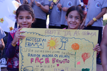 Foto - Caminhada da campanha “Faça Bonito” 2025