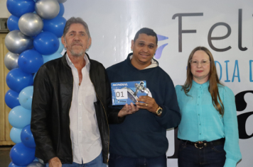 Foto - DIA DOS PAIS – ARCO-ÍRIS 2025