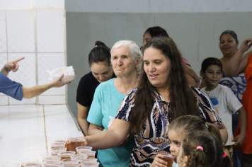 Foto - DIA DAS MÃES ARCO-ÍRIS 2025