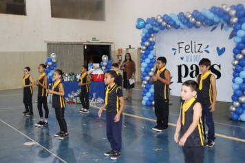 Foto - DIA DOS PAIS – ARCO-ÍRIS 2025
