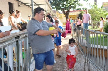 Foto - NATAL DAS CRIANÇAS - ARCO-ÍRIS