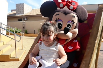 Foto - NATAL DAS CRIANÇAS - ARCO-ÍRIS