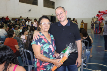 Foto - DIA DAS MÃES ARCO-ÍRIS 2025