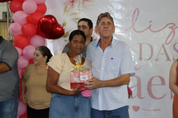 Foto - DIA DAS MÃES ARCO-ÍRIS 2025