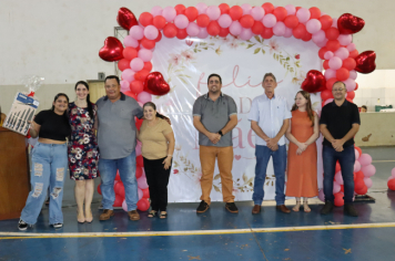 Foto - DIA DAS MÃES ARCO-ÍRIS 2025